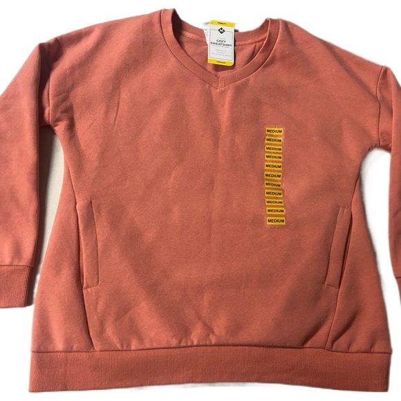 NWT Coral women’s sweater size M. 60% Cotten, 40% recycled polyester. - Picture 2 of 4